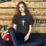 Christian Cross T-Shirt for Women Faith T-shirt Inspirational T-Shirt Cross T-shirt dark grey Heather Front with model